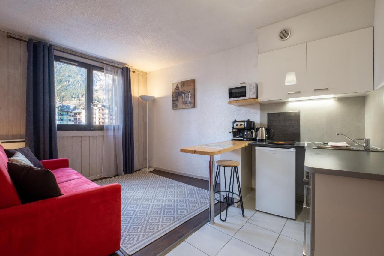 Studio 106 Tanya For 2 People, Cable Car Aiguille Du Midi, Near The City Center Lägenhet Chamonix Exteriör bild